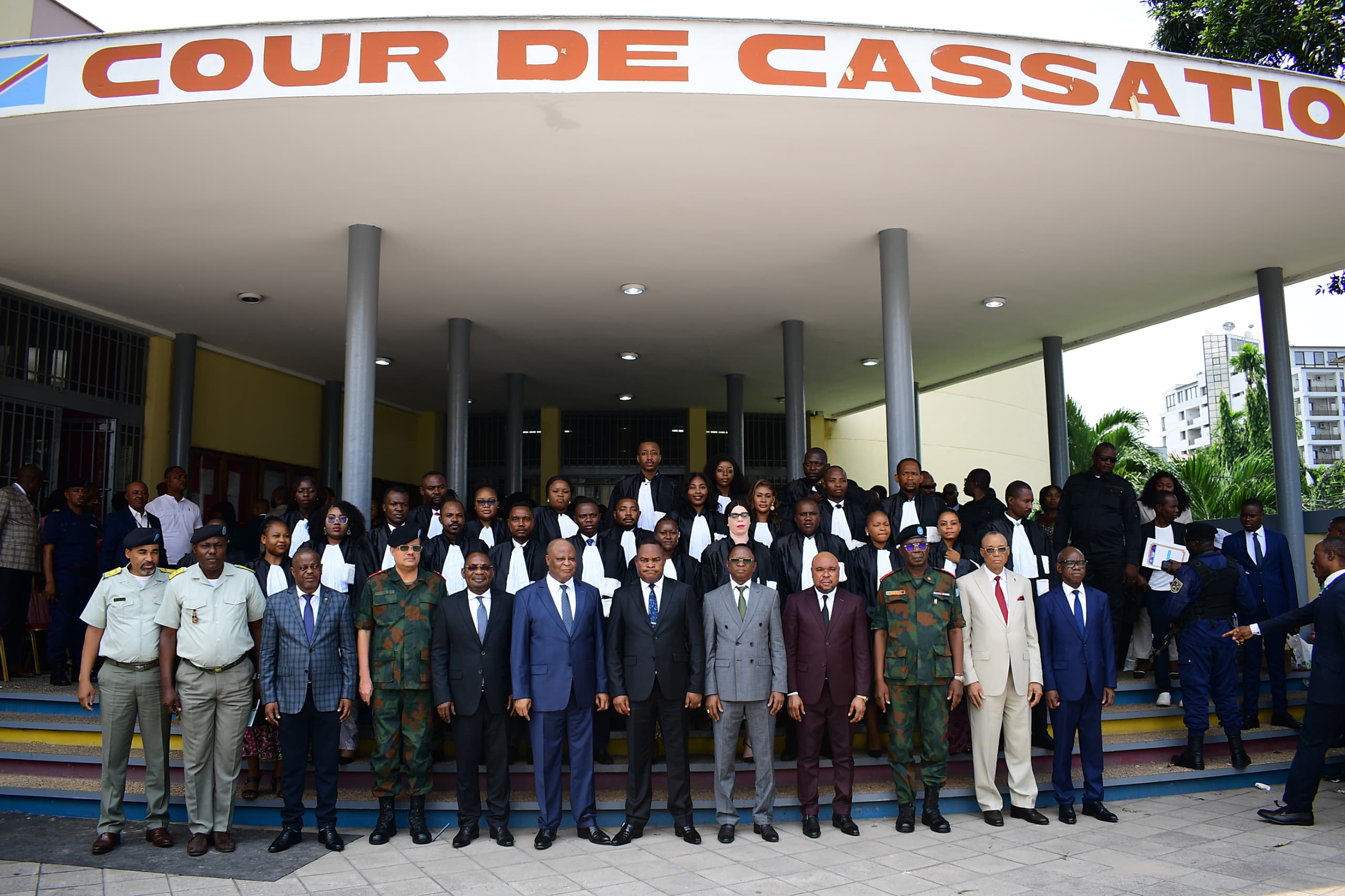 pgcassation, PG Monsieur Firmin MVONDE MAMBU
Procureur Général Près la Cour de Cassation remise des toges